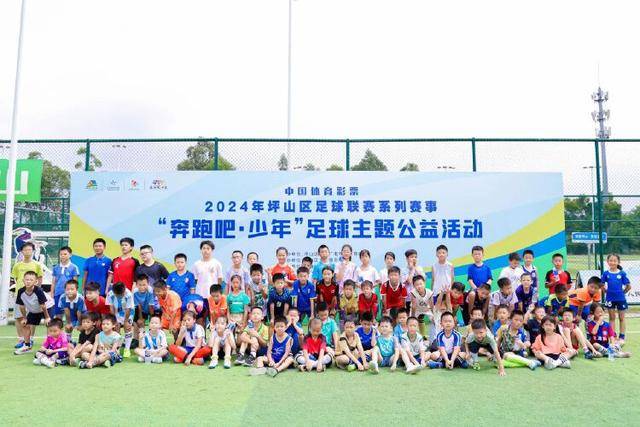 哈里一家决定回英长期居住，王室态度未变
