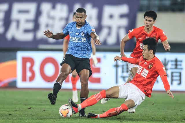 惊险取胜！中国U17女篮排名赛2分优势击败斯洛文尼亚 将战新西兰