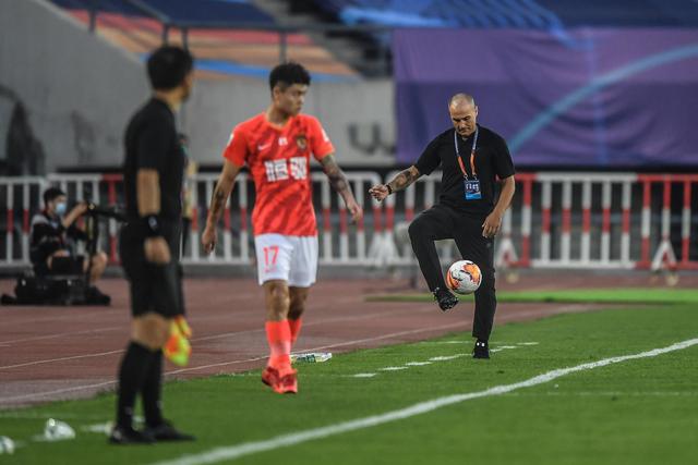 热身赛-国米4-2曼城 点球大战努里胡桑诺夫尼科罚失
